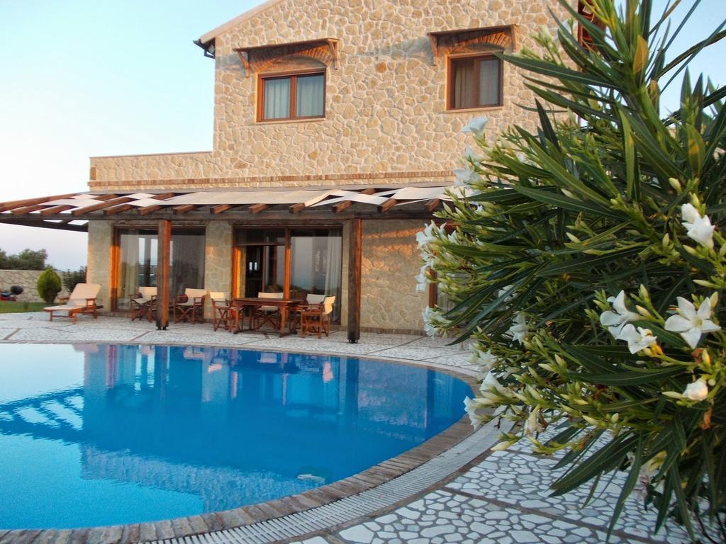 Villa Petrino Halikounas Habitación foto