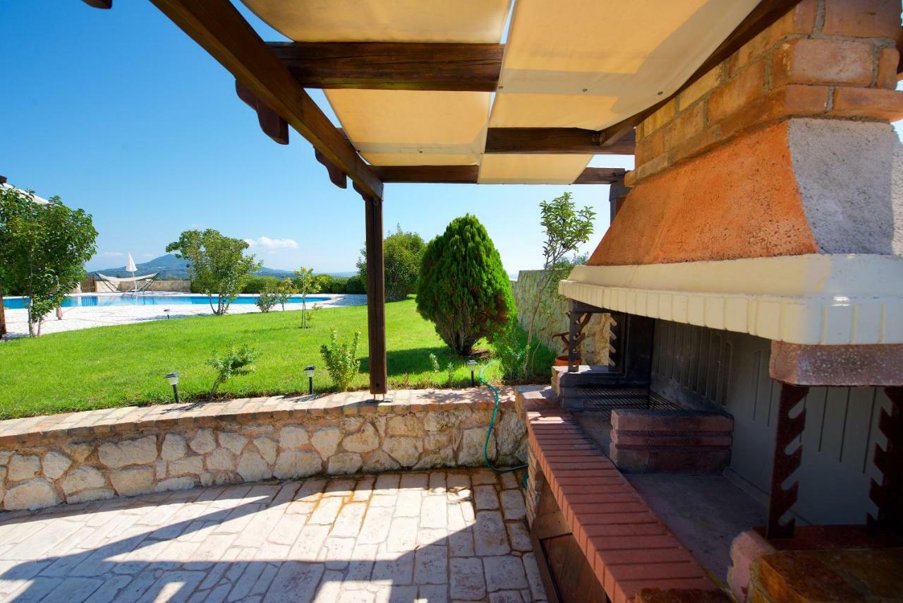 Villa Petrino Halikounas Exterior foto