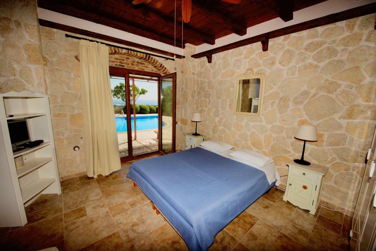 Villa Petrino Halikounas Exterior foto